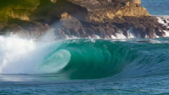 Arrys Watukarung Surfcamp Hotel Kalak Eksteriør billede